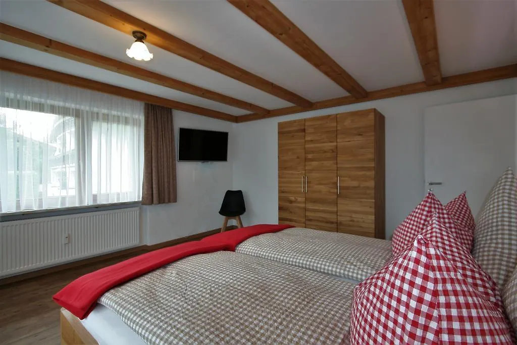 Alpenflair Ferienwohnungen Haus Bettina Oberstdorf 0*,  Germany