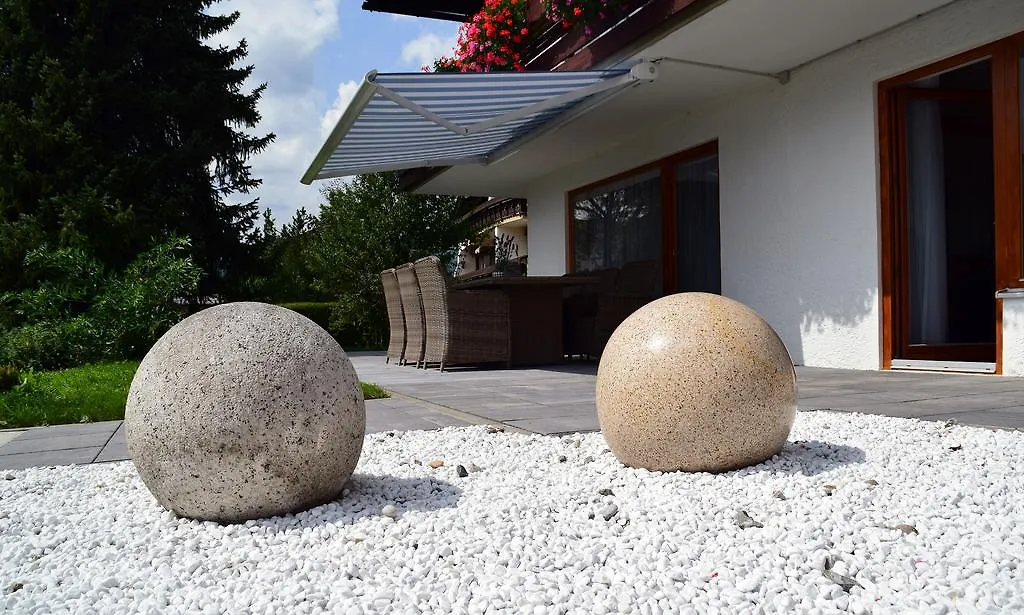 Alpenflair Ferienwohnungen Haus Bettina Oberstdorf 0*,